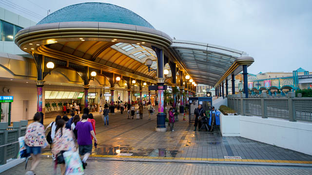 【35周年ディズニー】舞浜駅も35周年をお祝い！