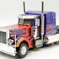 劇中再現度no 1 アジア限定 Aps 01 ストライカーオプティマスプライム 写真レビュー Yanbaru Colors